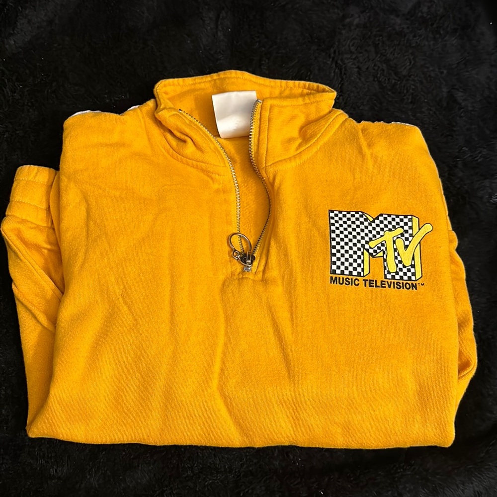Long sleeve logo sweatshirt